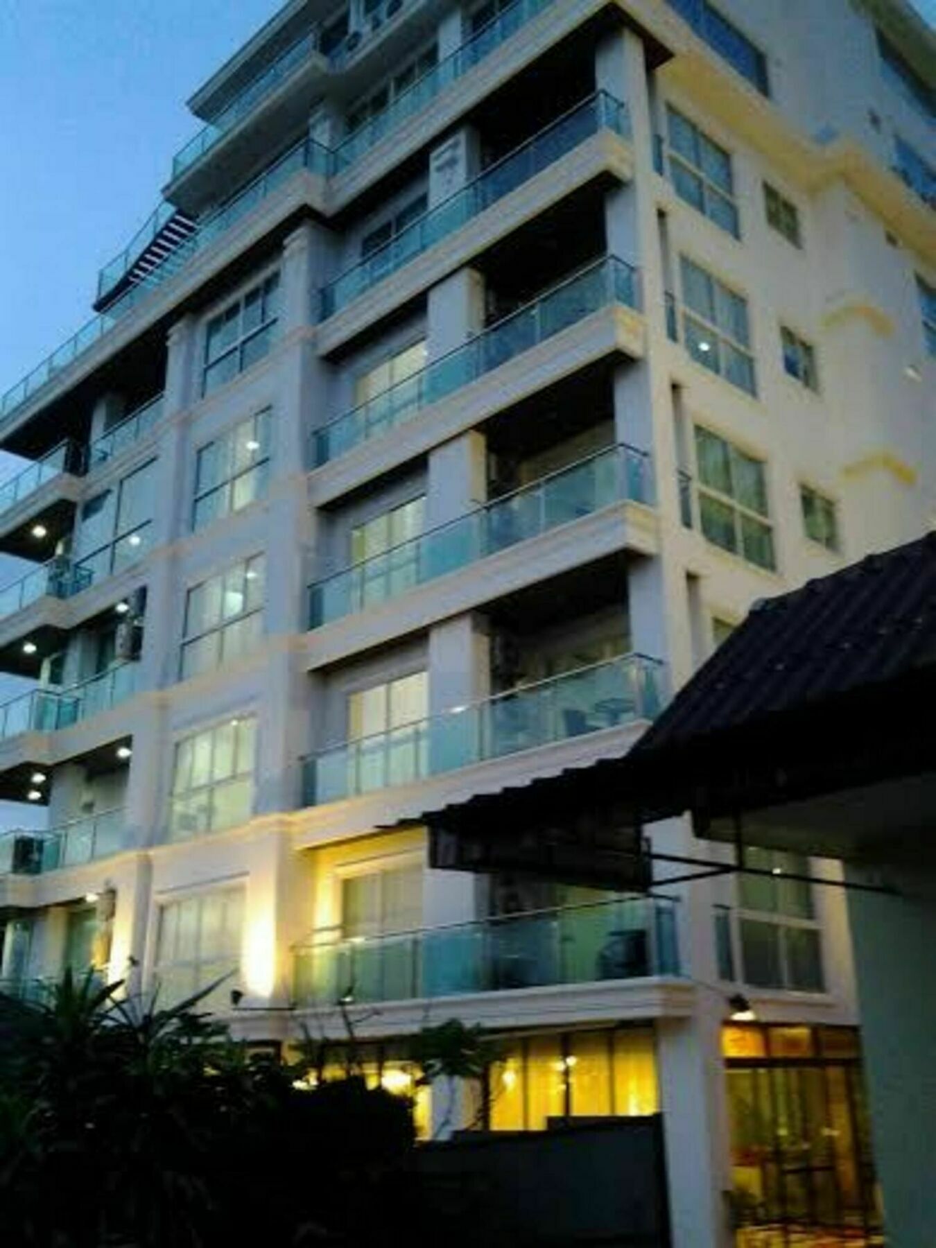 Apartmán Goldstone Residency Patong , Phuket Exteriér fotografie