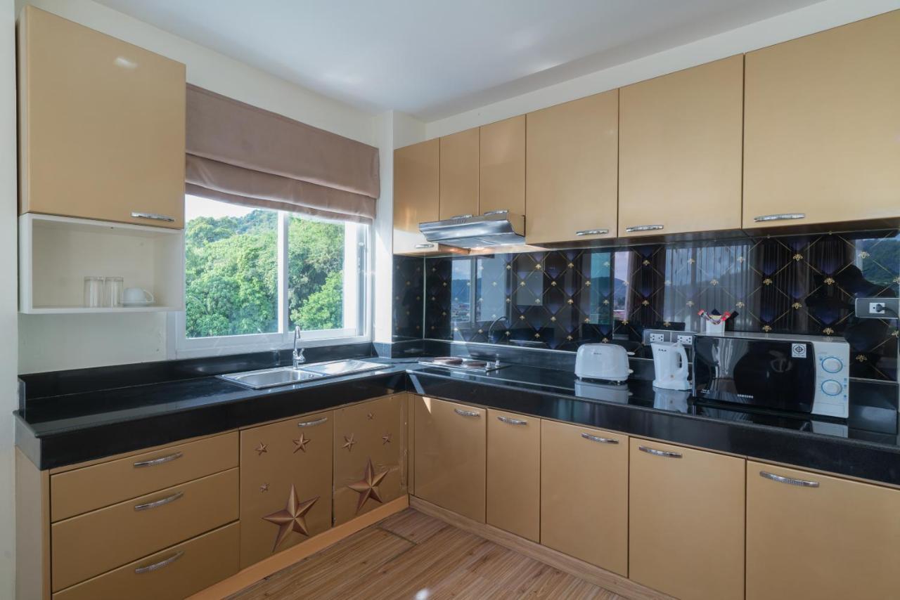 Apartmán Goldstone Residency Patong , Phuket Exteriér fotografie